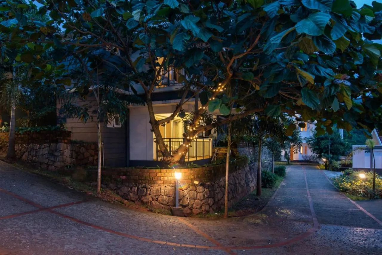 Dazzle Villa Resort Kalpetta India